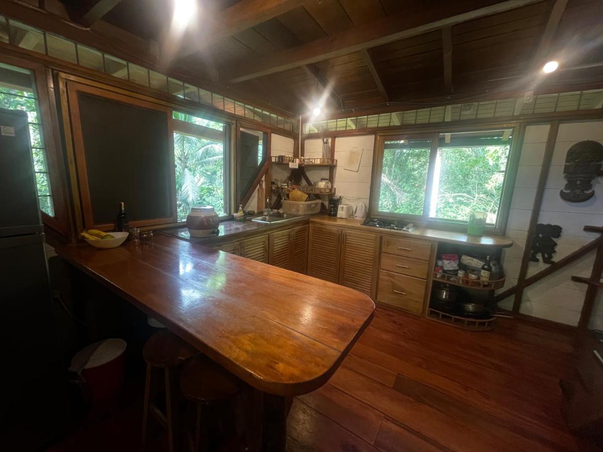 Caoni Riverside Lodge Puerto Quito Εξωτερικό φωτογραφία